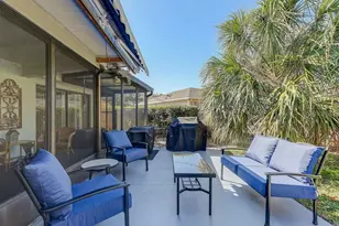 8625 Berkley Dr, Hudson, FL 34667 - Photo 41