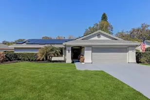 8625 Berkley Dr, Hudson, FL 34667 - Photo 1