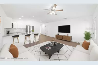 8960 Long Lake Avenue, Weeki Wachee, FL 34613 - Photo 3