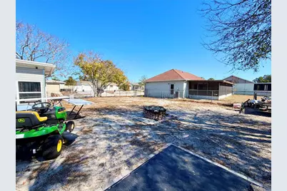 9840 Crofton Lane, Port Richey, FL 34668 - Photo 11