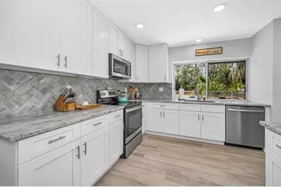 2808 Woodhall Terrace, Palm Harbor, FL 34685 - Photo 11