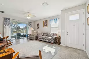 7852 Timberview Loop, Wesley Chapel, FL 33545 - Photo 11