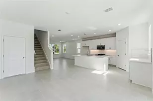 4280 Darby Ct, Eustis, FL 32736 - Photo 9