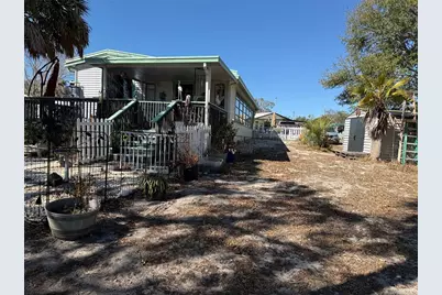 9408 Cougar Drive, Weeki Wachee, FL 34613 - Photo 21