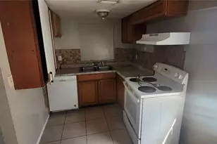 4839 Billy Direct Ln, Lutz, FL 33559 - Photo 11