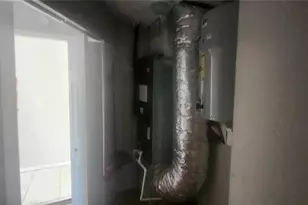 4839 Billy Direct Ln, Lutz, FL 33559 - Photo 9