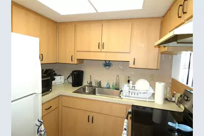 4324 Tahitian Gardens Circle #A, Holiday, FL 34691 - Photo 5