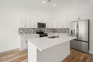 14586 Mocking Wren Rd, Weeki Wachee, FL 34614 - Photo 7