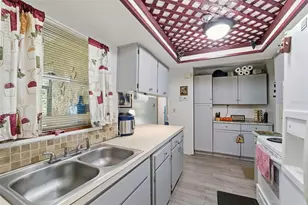 8035 Gleneagle Dr, Port Richey, FL 34668 - Photo 11