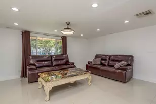 3339 Honeymoon Ln, Holiday, FL 34691 - Photo 7