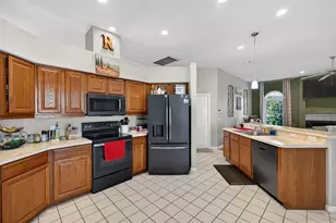 8539 Coral Creek Loop, Hudson, FL 34667 - Photo 27