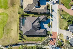 1222 Almeria Dr, Trinity, FL 34655 - Photo 73