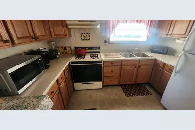 5609 Sunshine Park Drive, New Port Richey, FL 34652 - Photo 17