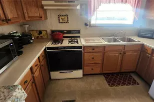 5609 Sunshine Park Dr, New Port Richey, FL 34652 - Photo 17