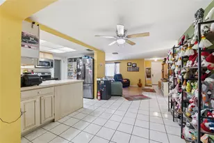 3619 Springfield Dr, Holiday, FL 34691 - Photo 9