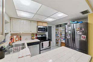 3619 Springfield Dr, Holiday, FL 34691 - Photo 27