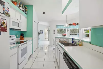 12050 Hyde Park Way, Spring Hill, FL 34609 - Photo 11