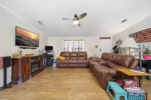 12148 Rutherford Ln, Hudson, FL 34669 - Photo 5