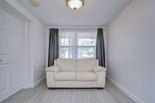 7051 Morningstar Ln, New Port Richey, FL 34652 - Photo 9