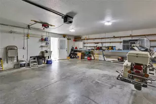 7095 Blackbird Ave, Weeki Wachee, FL 34613 - Photo 33