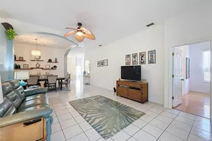 11415 Windstar Ct, New Port Richey, FL 34654 - Photo 7