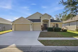 4724 Birchfield Loop, Spring Hill, FL 34609 - Photo 1