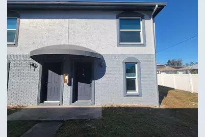 5122 Temple Heights Road #D, Tampa, FL 33617 - Photo 1