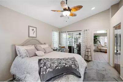 7815 Geneva Lane, Sarasota, FL 34243 - Photo 19