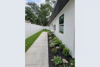 79 Patricia Avenue, Dunedin, FL 34698 - Photo 3