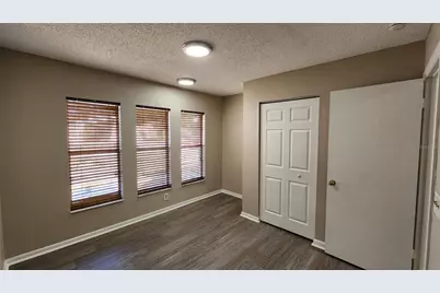 14921 Old Pointe Road, Tampa, FL 33613 - Photo 19