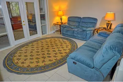 2051 Vista Del Sol Circle #202, Lutz, FL 33558 - Photo 11