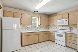 9444 Vancouver Rd, Spring Hill, FL 34608 - Photo 7