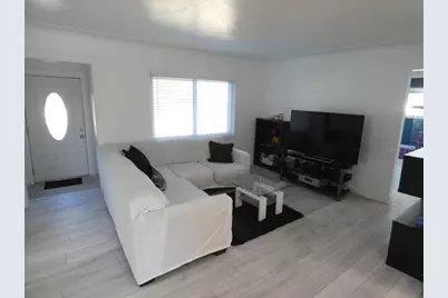 1312 57th Avenue N, Saint Petersburg, FL 33703 - Photo 5