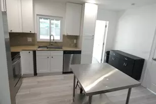 1312 57th Ave N, Saint Petersburg, FL 33703 - Photo 17