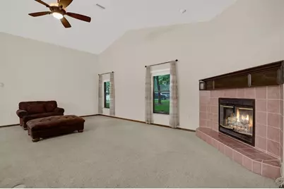 642 Erin Way, Brooksville, FL 34601 - Photo 19