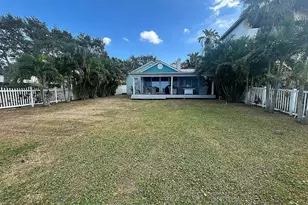 1742 Sunset Dr, Clearwater, FL 33755 - Photo 11