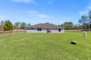 15335 Fleetwood Rd, Weeki Wachee, FL 34614 - Photo 37