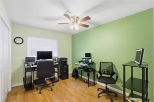 9302 Benrock Rd, Spring Hill, FL 34608 - Photo 13