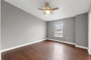 3919 Carroll Pines Ct, Tampa, FL 33614 - Photo 31