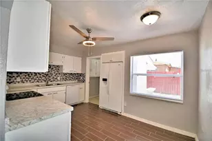 321 Raymond Ave, Frostproof, FL 33843 - Photo 5