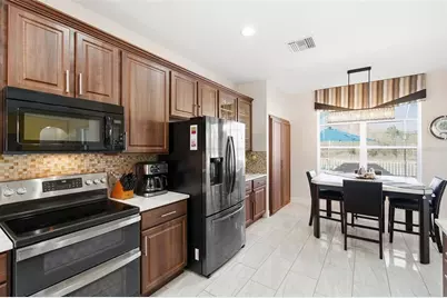 18441 New London Avenue, Land O Lakes, FL 34638 - Photo 17