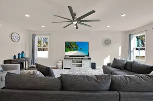 11208 Seattle Wren Ave, Weeki Wachee, FL 34614 - Photo 3