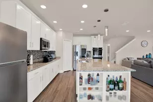 11208 Seattle Wren Ave, Weeki Wachee, FL 34614 - Photo 11