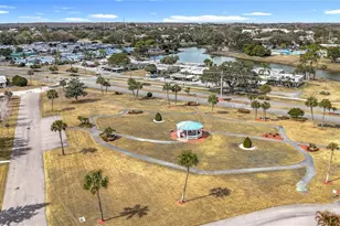 202 Bedford Trail, Sun City Center, FL 33573 - Photo 47