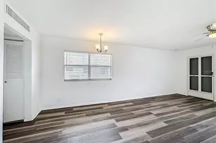 202 Bedford Trail, Sun City Center, FL 33573 - Photo 29