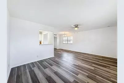 202 Bedford Trail #103, Sun City Center, FL 33573 - Photo 11