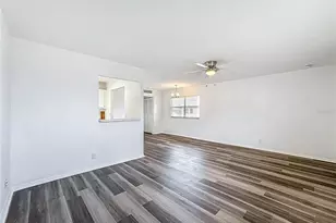 202 Bedford Trail, Sun City Center, FL 33573 - Photo 11