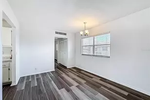 202 Bedford Trail, Sun City Center, FL 33573 - Photo 9