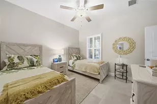 7205 Costa Bella Dr, Bradenton, FL 34209 - Photo 23