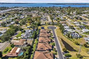 7205 Costa Bella Dr, Bradenton, FL 34209 - Photo 39